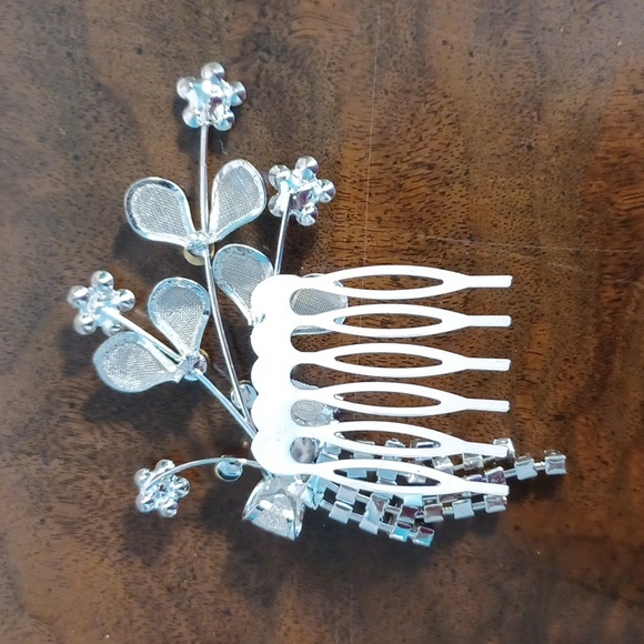 NEW! Bridal Headwear/ Bride Wedding hair accessory  comb 5760 - Picture 4 of 5